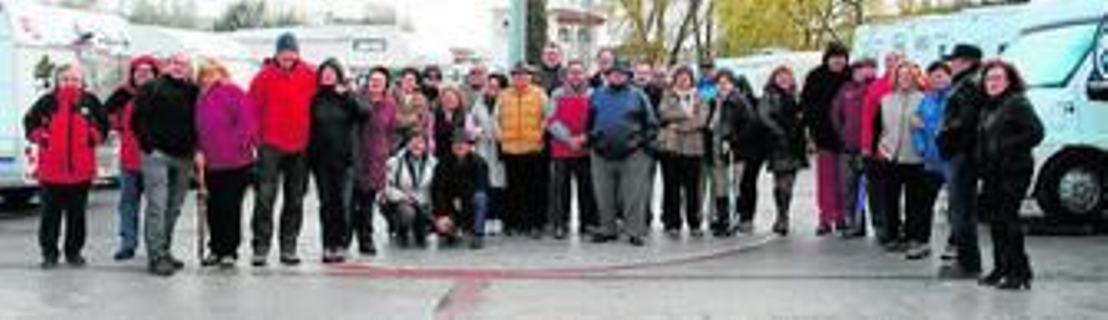 A pesar del mal tiempo, turistas de distintas procedencias participaron en el encuentro.