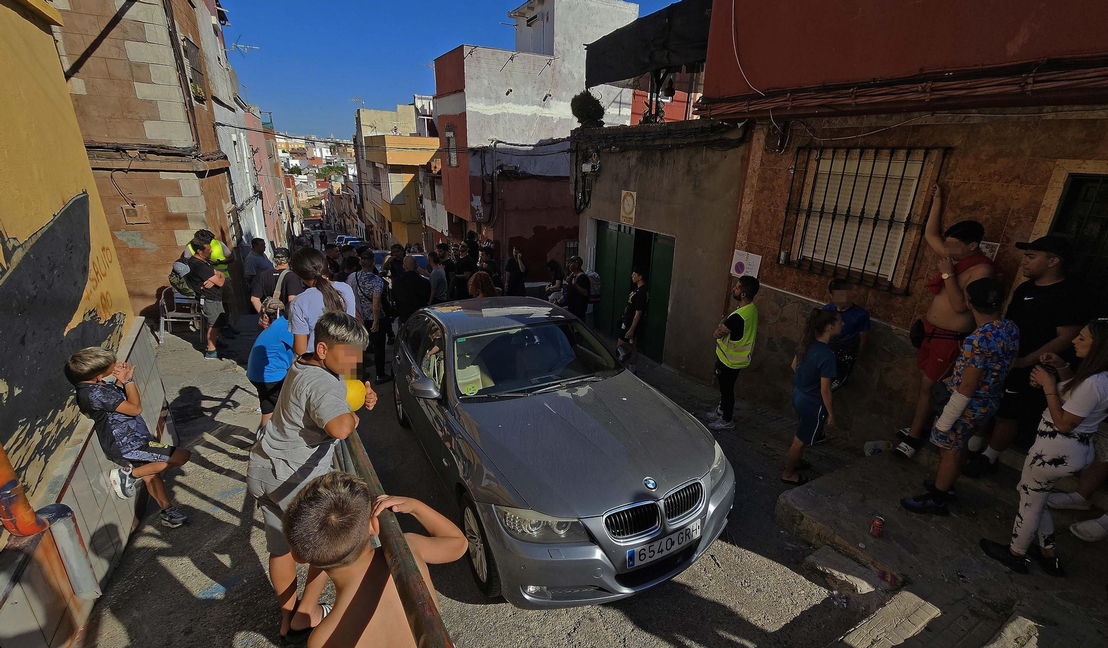 Fotos del rodaje de la serie 'Marbella' en la barriada de La Bajadilla de Algeciras