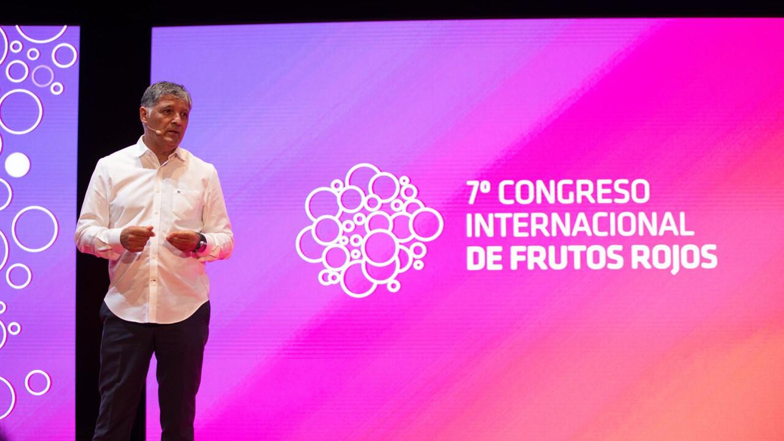 Conferencia Inaugural del 7º Congreso de Frutos Rojos