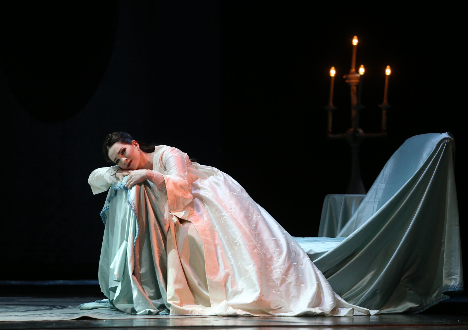 Las imágenes de 'Adriana Lecouvreur' en el Maestranza