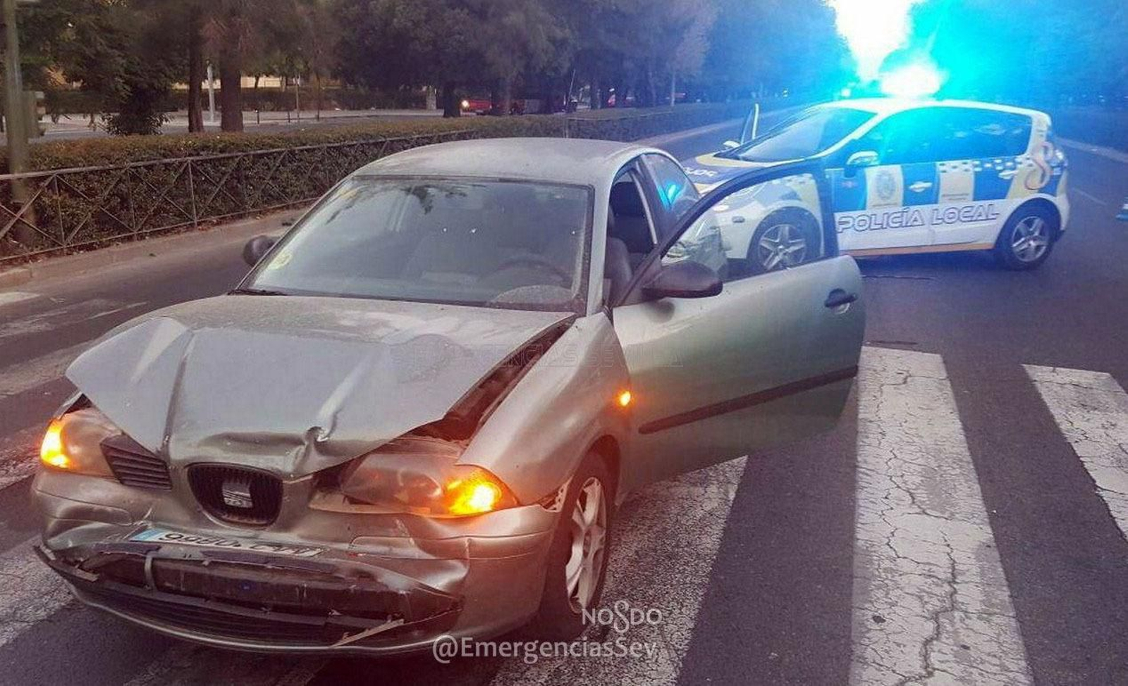 Uno de los vehículos siniestrados en el accidente múltiple de la Avenida de la Paz.