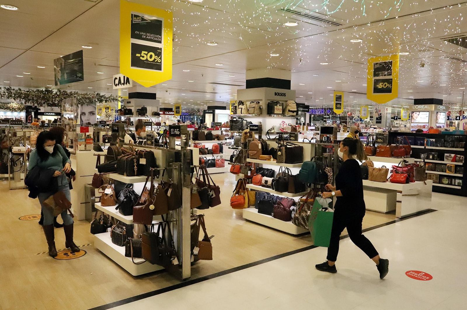 Imágenes del "Black Friday" en el Corte Inglés Imágenes del "Black Friday" en el Corte Inglés