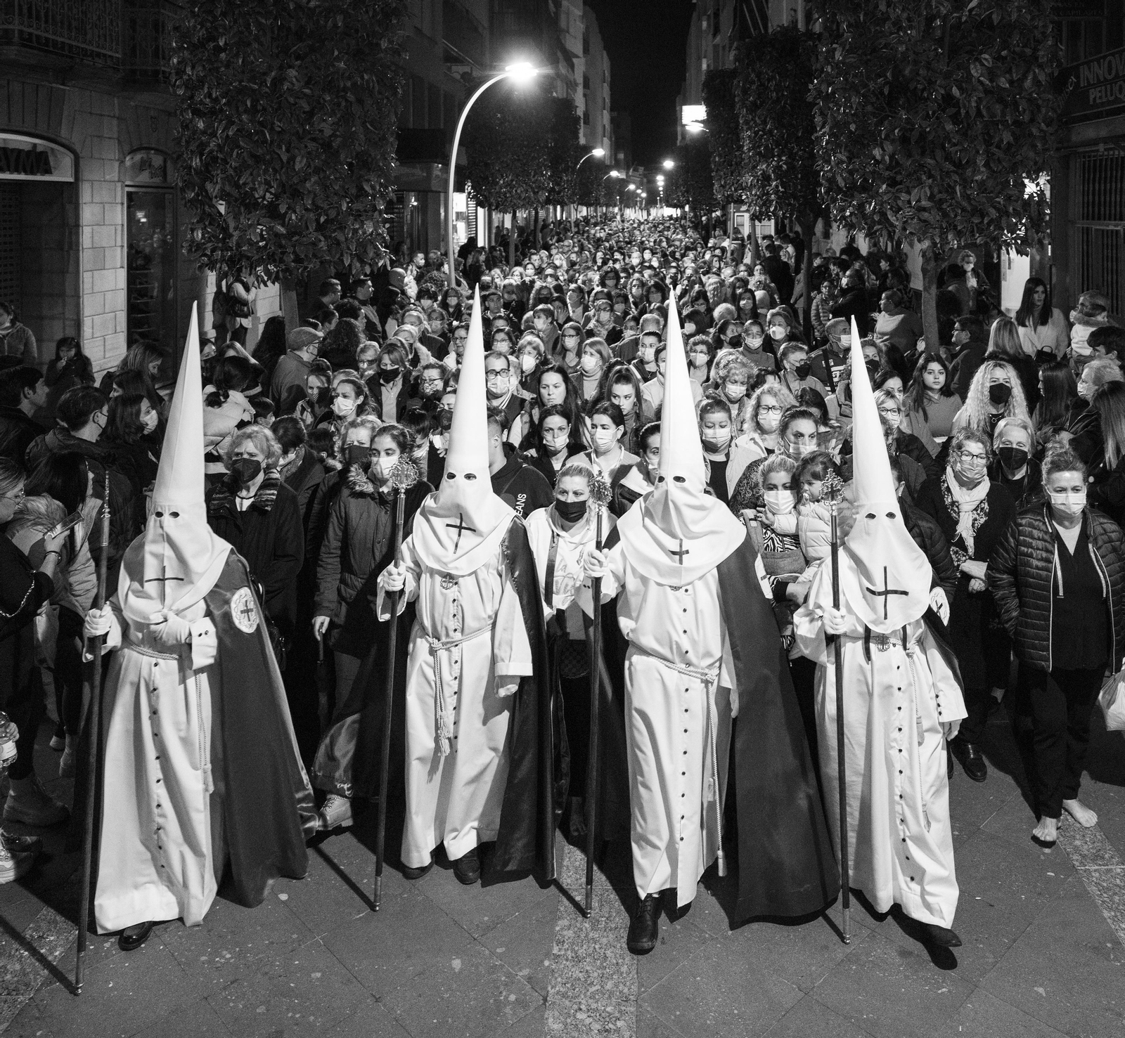 Las fotos de la exposición 'Magna Mariana' del fotógrafo Miguel Lorenzo en Algeciras