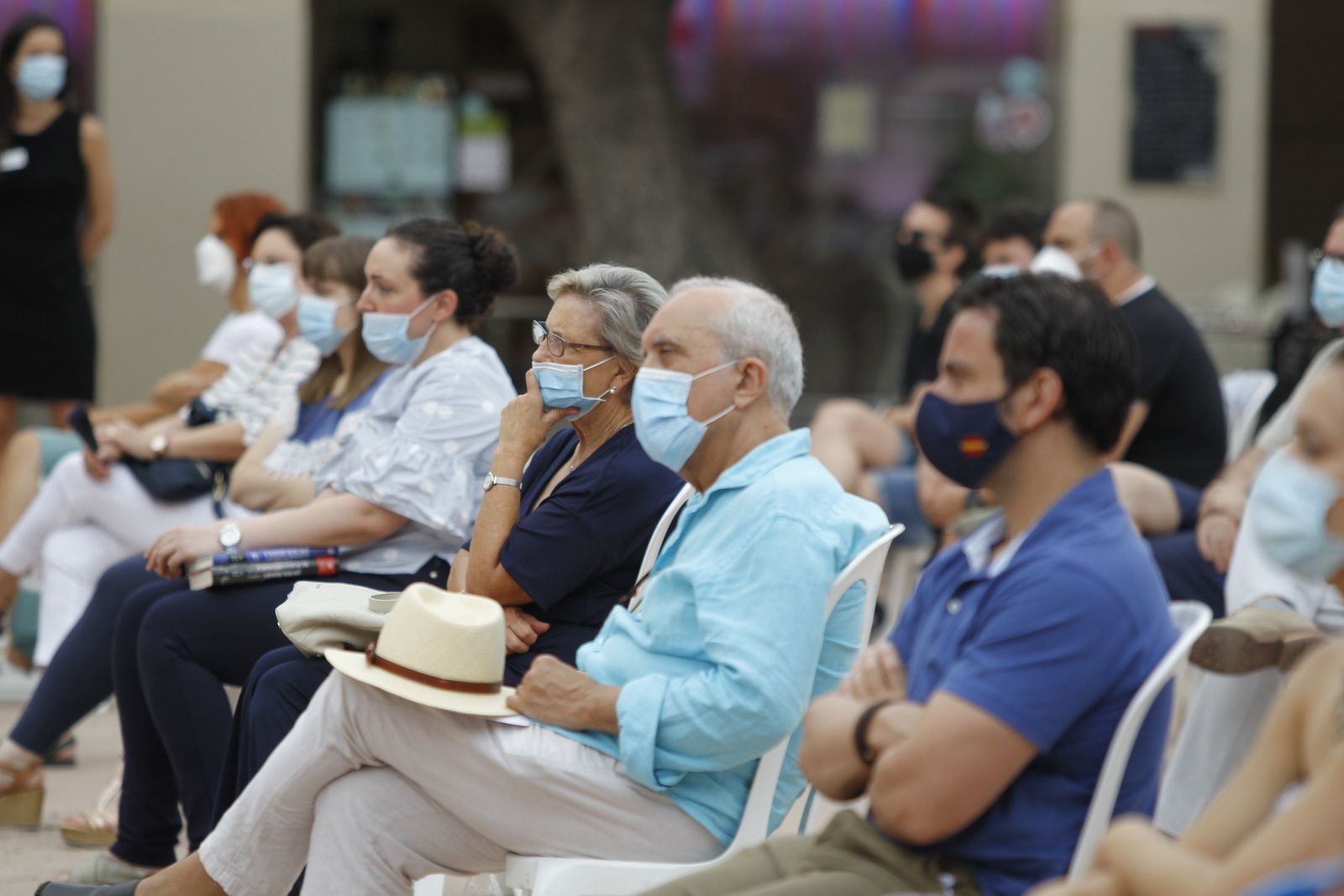 Fotogalería El Diario de los Libros, con el escritor Javier Sierra.