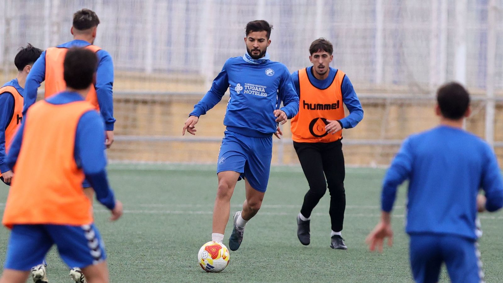 Ilias Charid, el jugador diferencial en el Xerez DFC.
