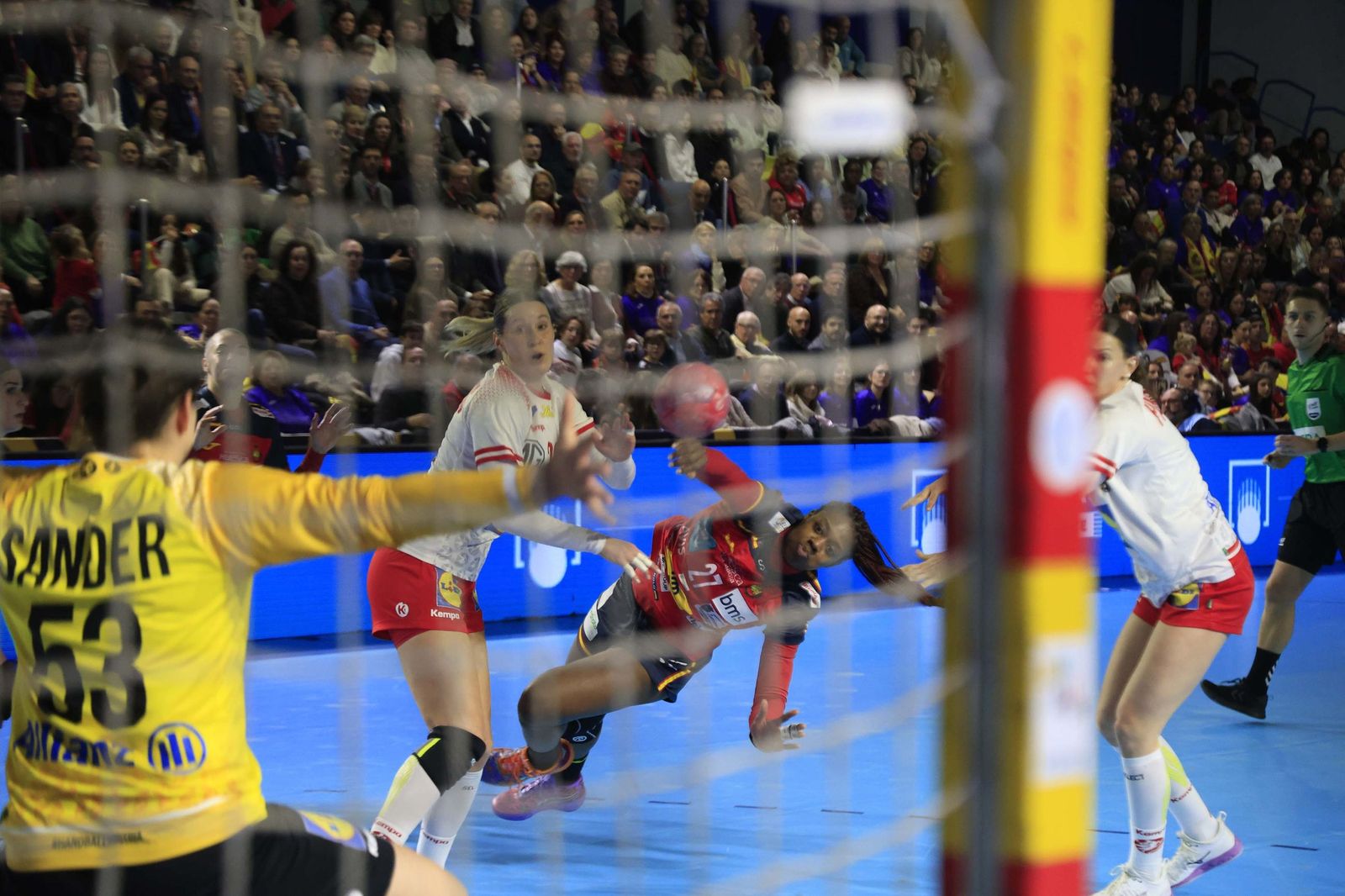 Las fotos del España-Austria del preeuropeo femenino de balonmano, en Algeciras