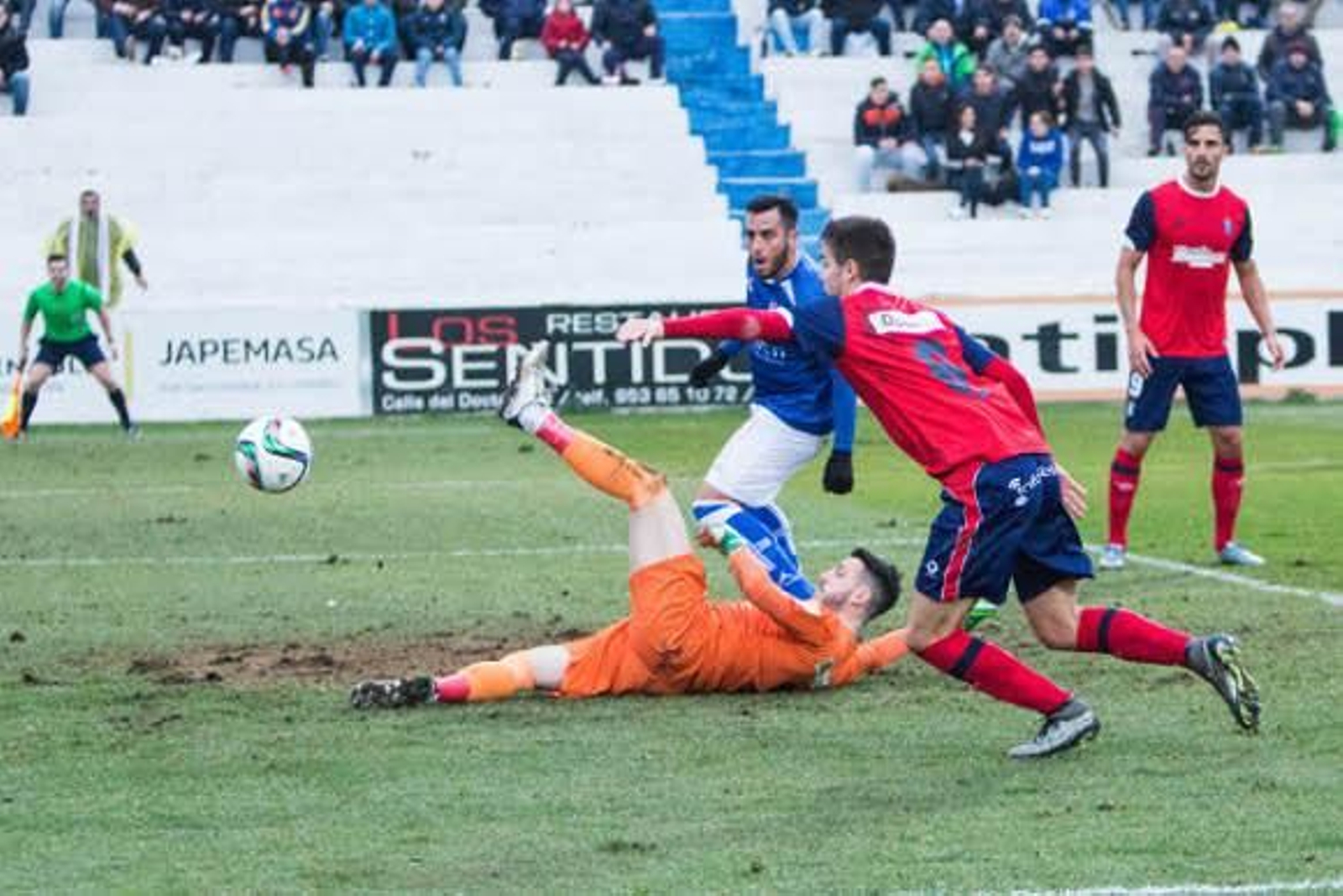 A un paso del abismo (2-0)