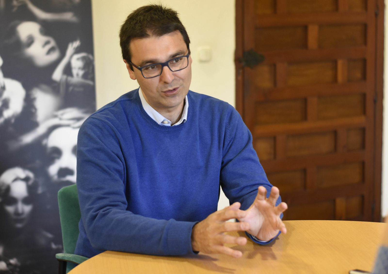 Pablo García Casado (Córdoba, 1972) vuelve a publicar con Visor, sello que reunió su poesía en el libro 'Fuera de campo'.