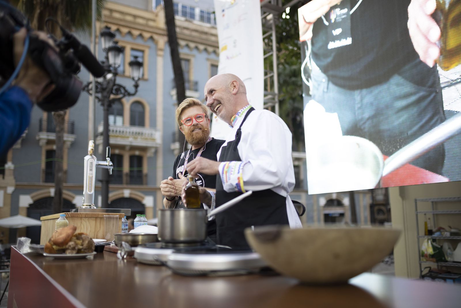 Los mejores chefs cocinan en la calle: Restaurante Montecruz