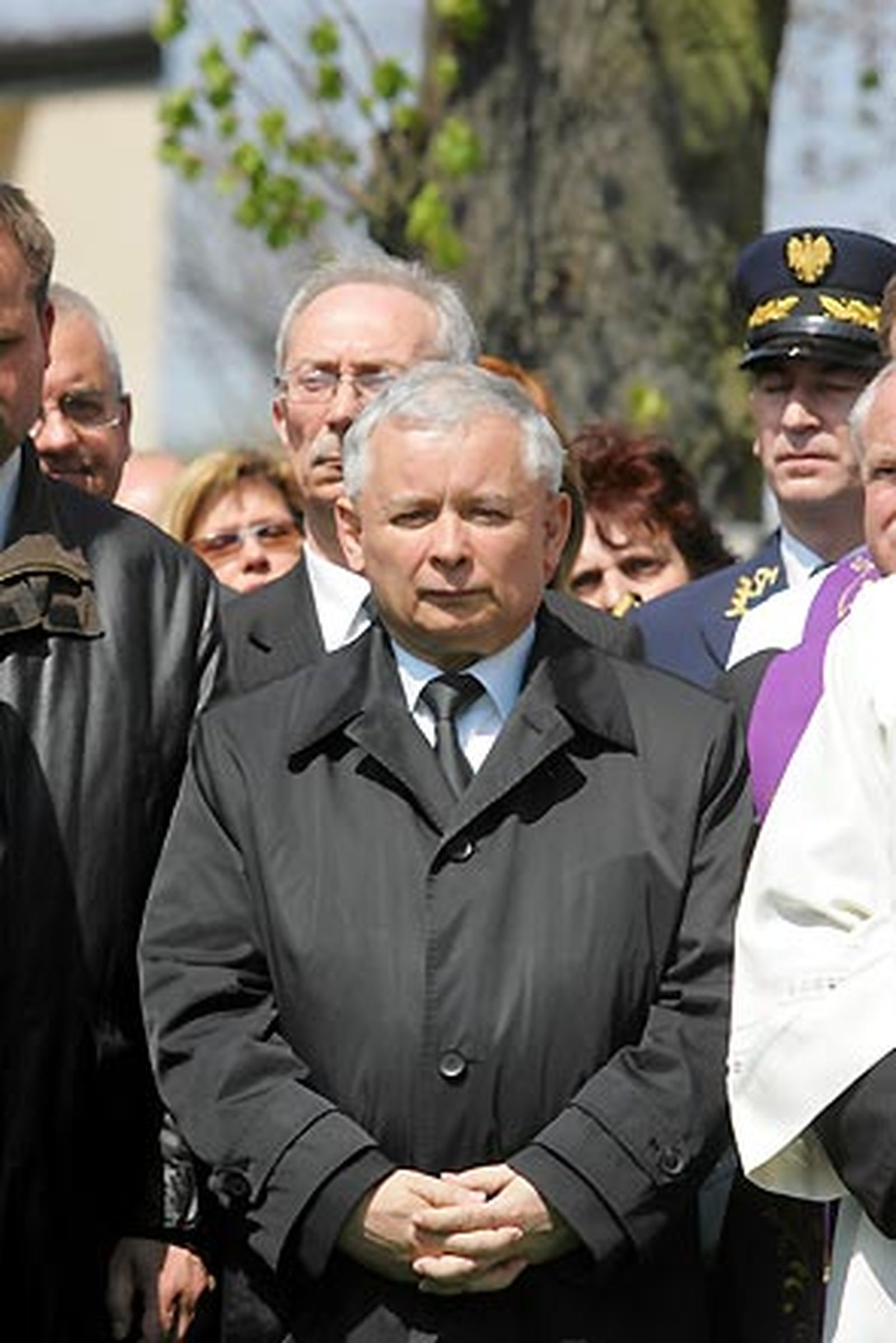 El hermano gemelo de Lech Kaczynski opta a la Presidencia de Polonia