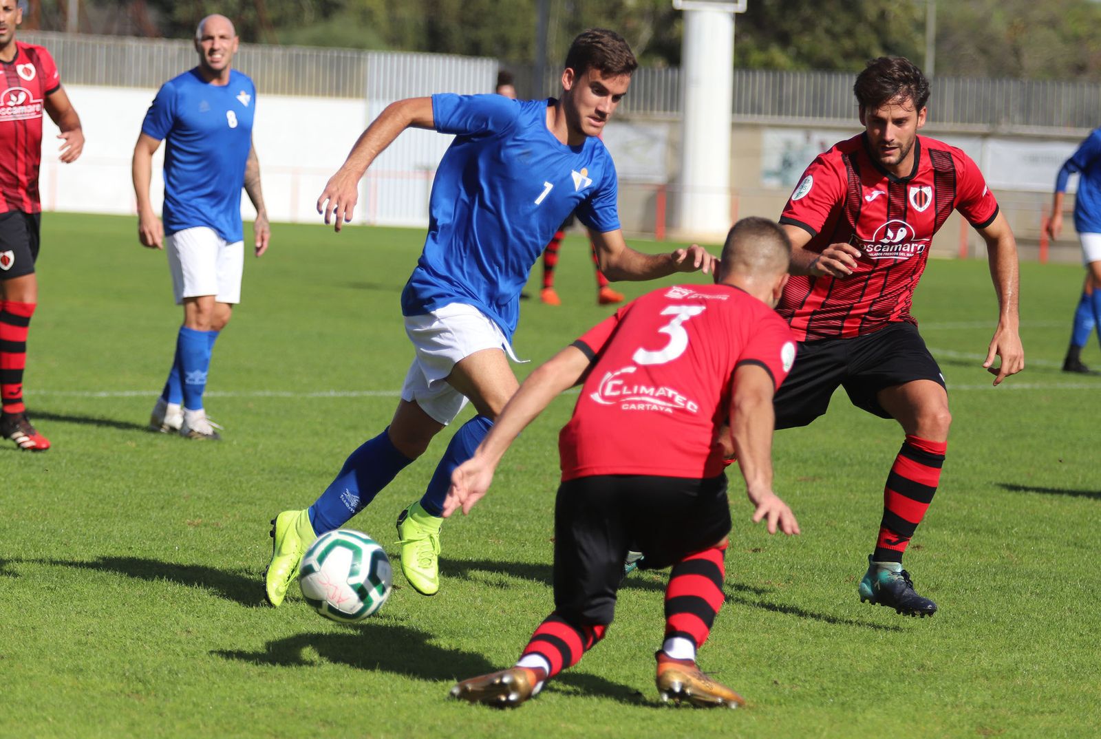 Imágenes del encuentro del Cartaya ante el Écija