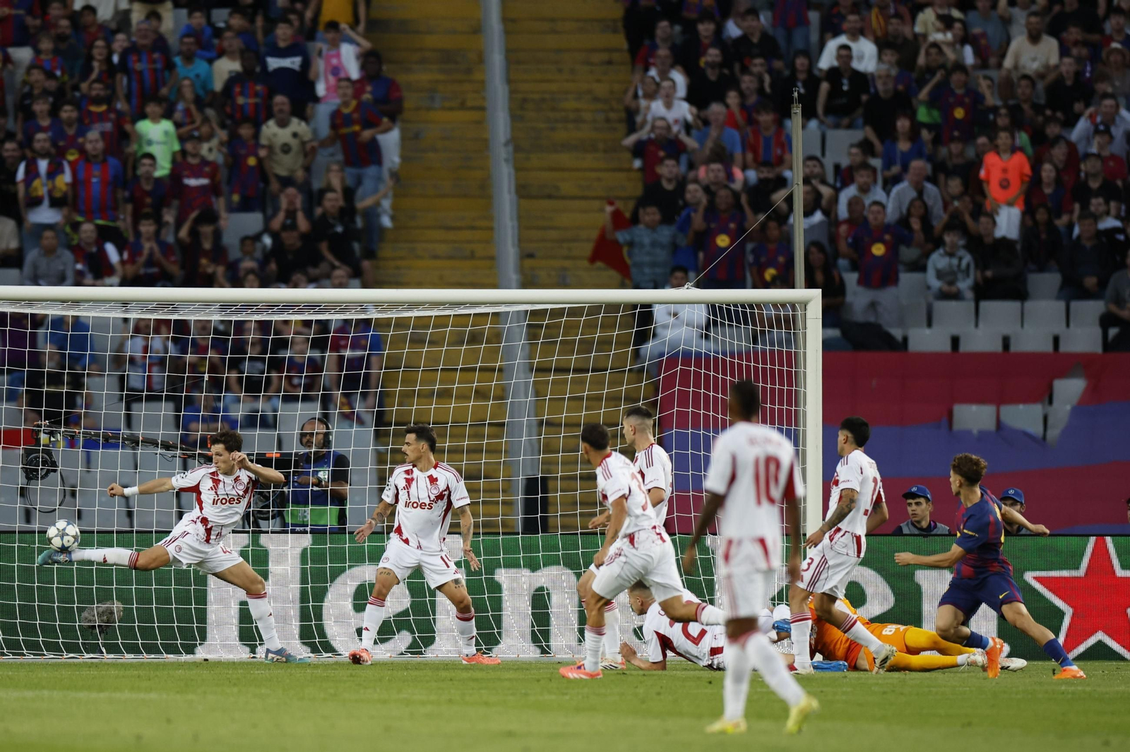 Las fotos del Barcelona-Olympiacos