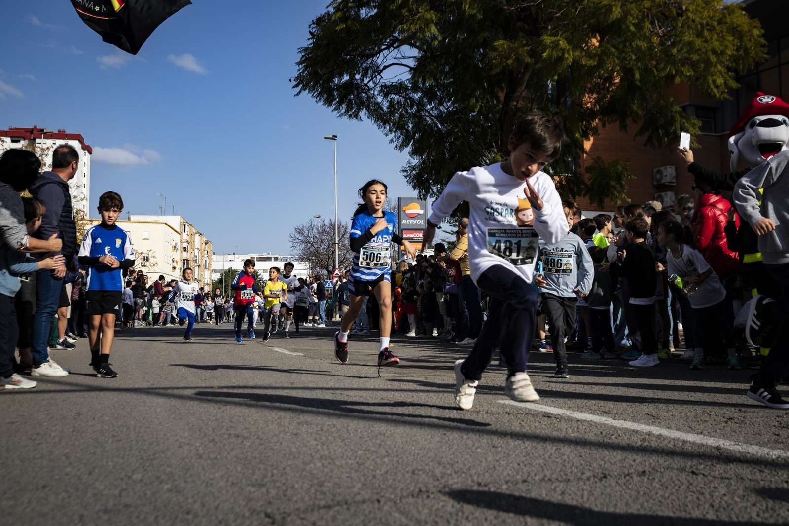 Imágenes de la V Carrera Infantil Bomberos de Jerez