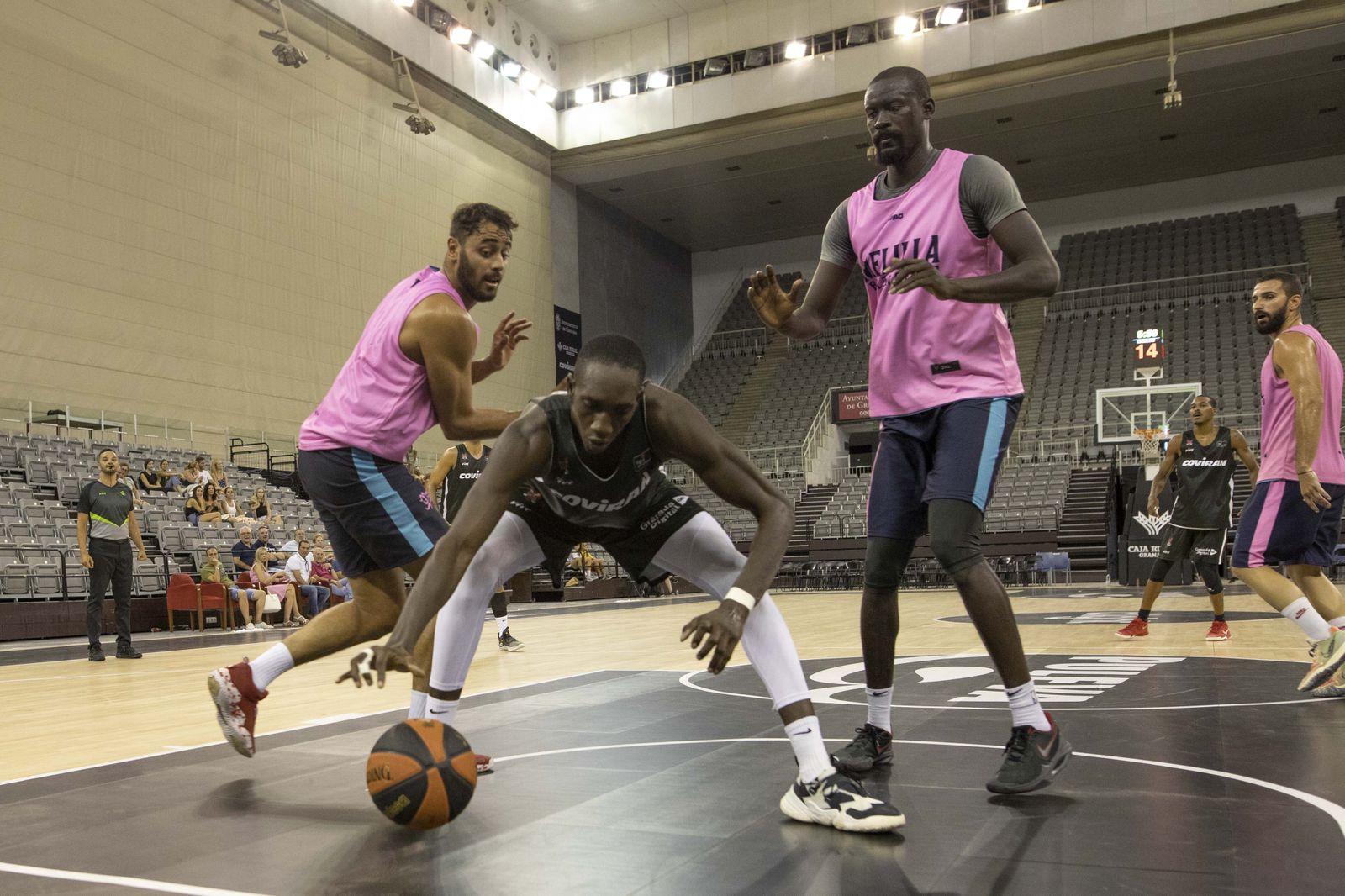 El Covirán Granada-Melilla, en imágenes