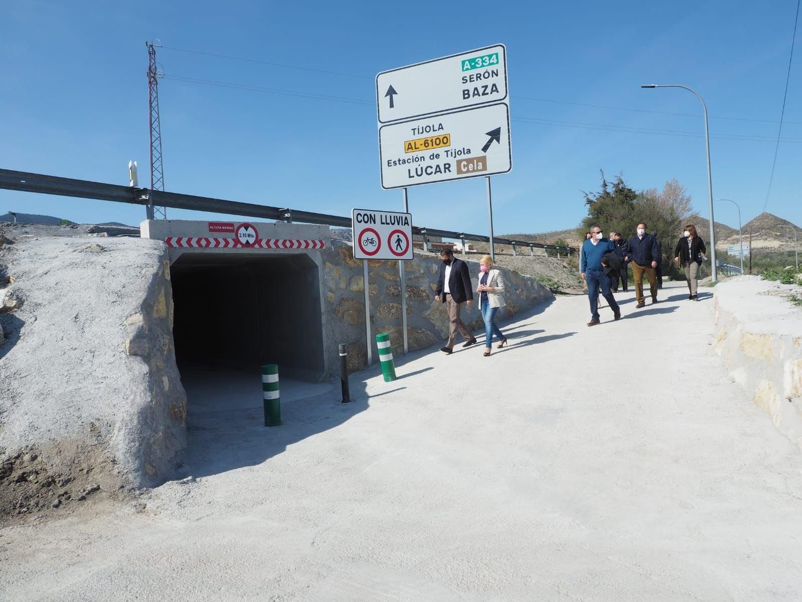 Tras tres décadas los vecinos de Tíjola ya no tienen la barrera de la carretera