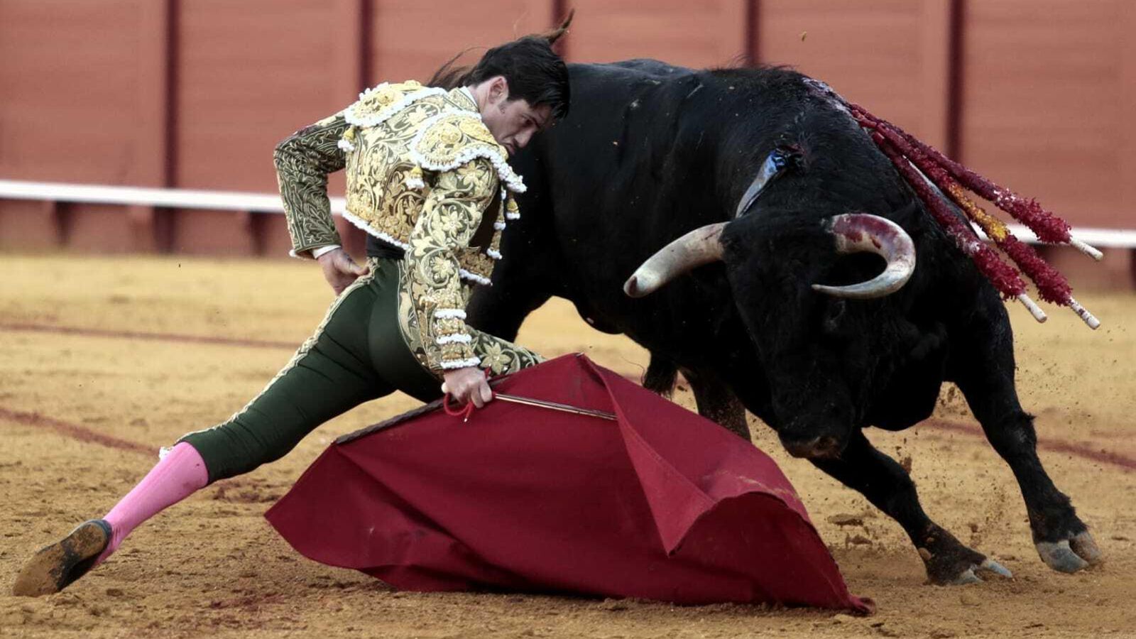 José Garrido, con el cuarto toro.