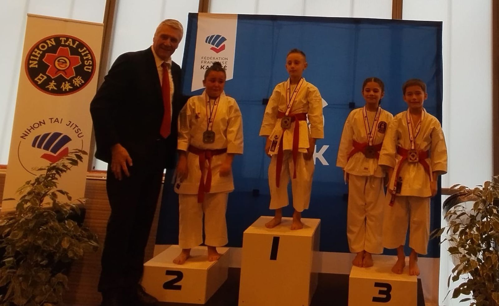 La Escuela Nihon Tai-Jitsu del Club Nazaret conquista París