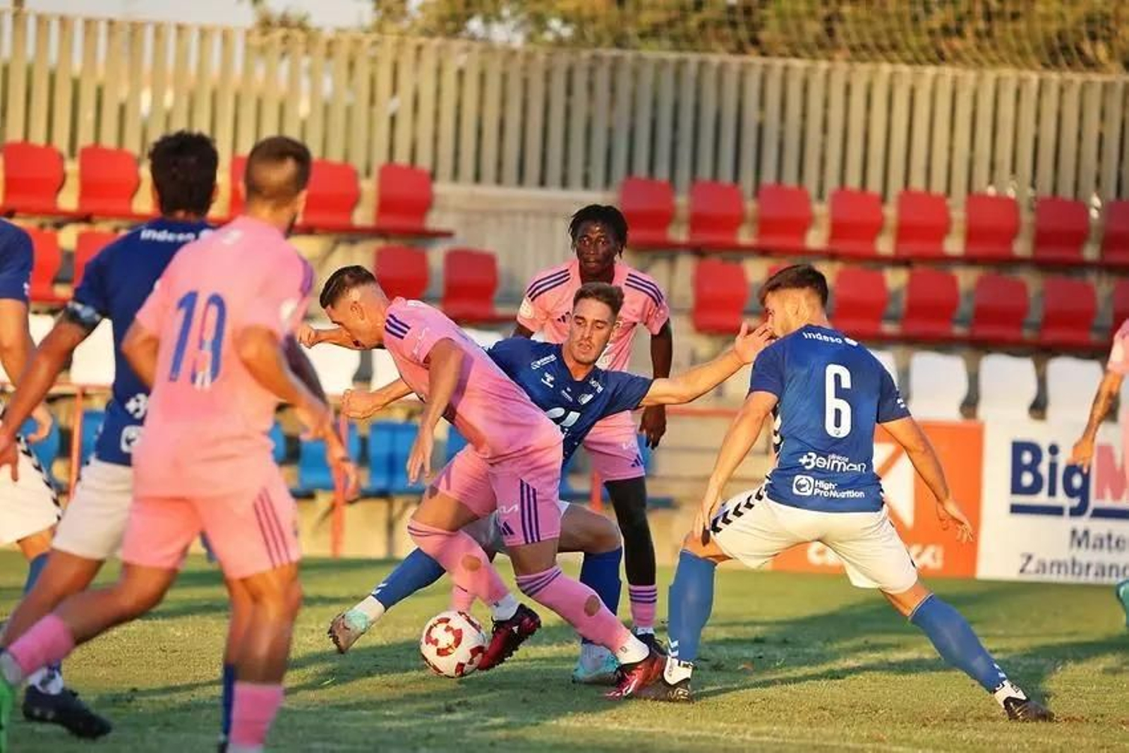 Las imágenes del partido del Xerez DFC contra el Recreativo de Huelva en Cartaya