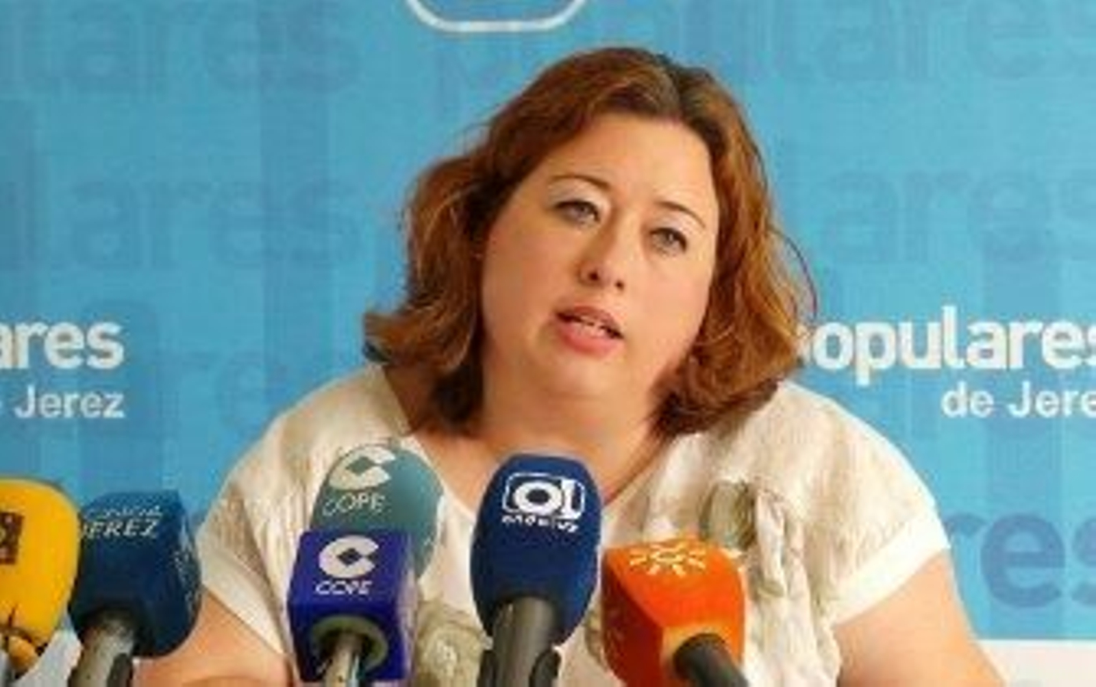 Menacho: "Los ayuntamientos son las hermanas feas para la Junta"