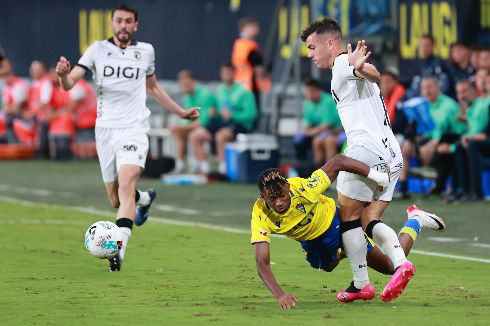 Las imágenes del Cádiz CF-Burgos