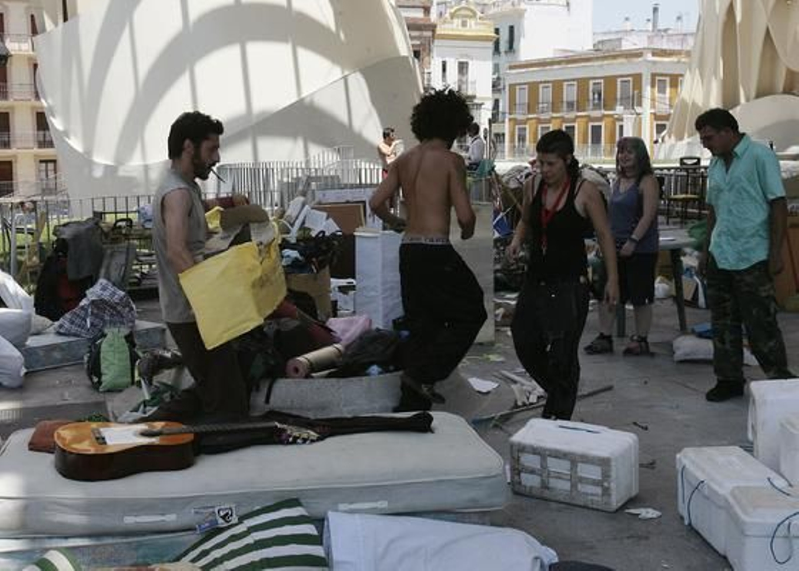 Desalojo en las 'setas'