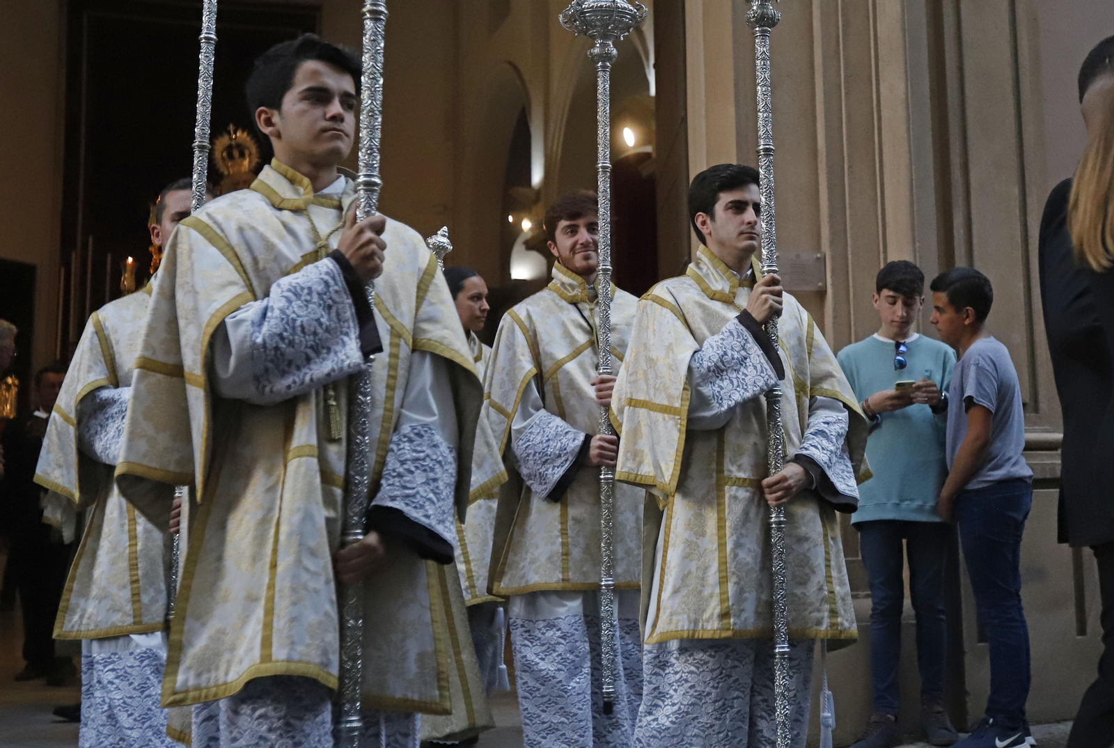 Imágenes del traslado de María Santísima de la Concepción a la Iglesia Conventual de Santa María de Gracia