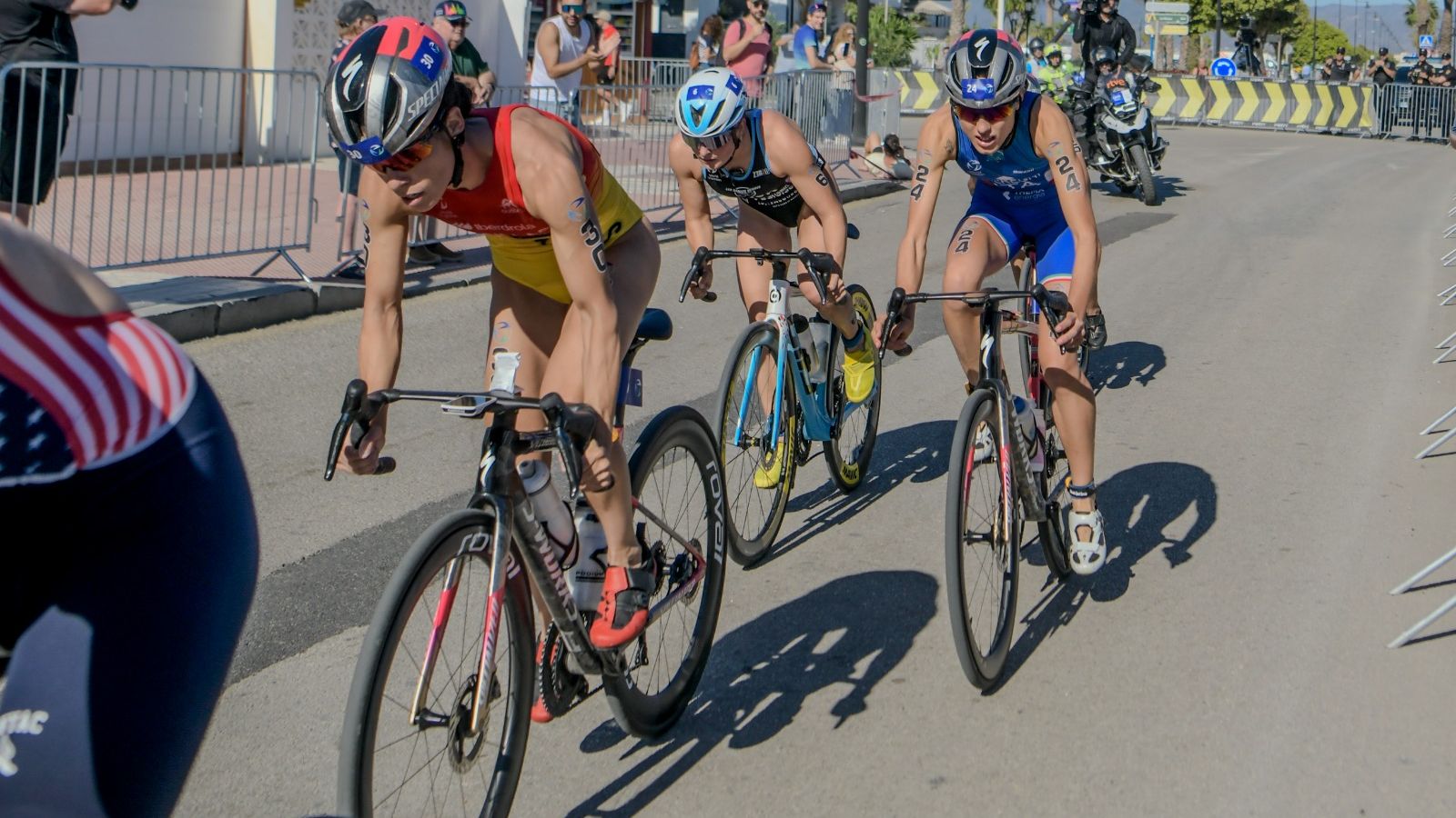 Series Mundiales de triatlón: Cassandre Beaugrand, nueva reina mundial