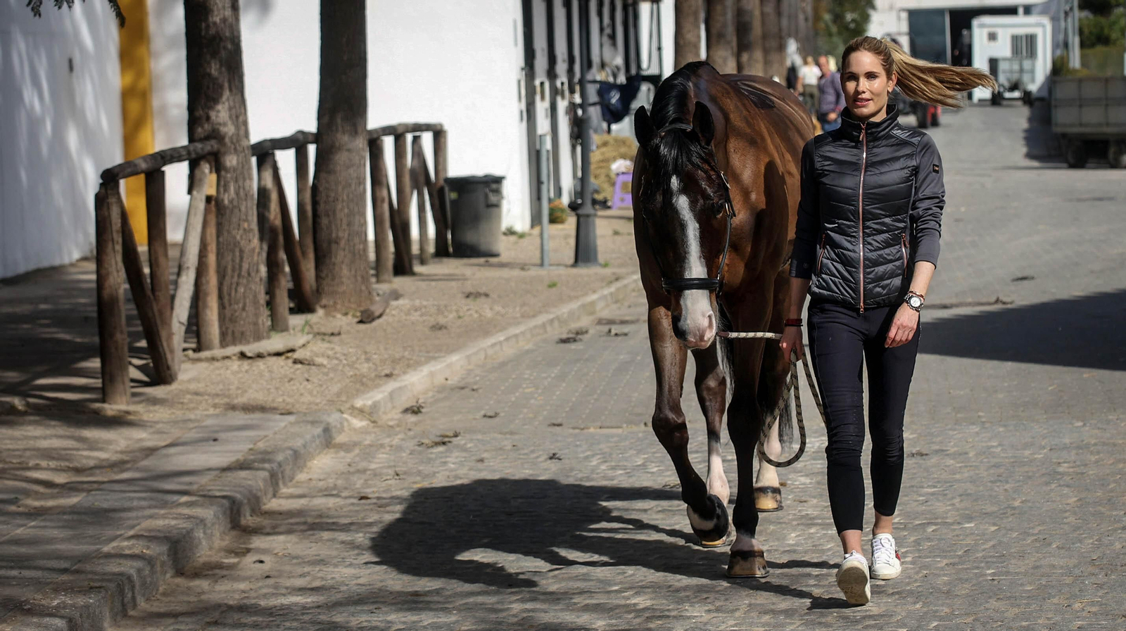 La modelo Helen Svedin y Luís Figo en el Concurso Internacional Doma Clásica en Jerez