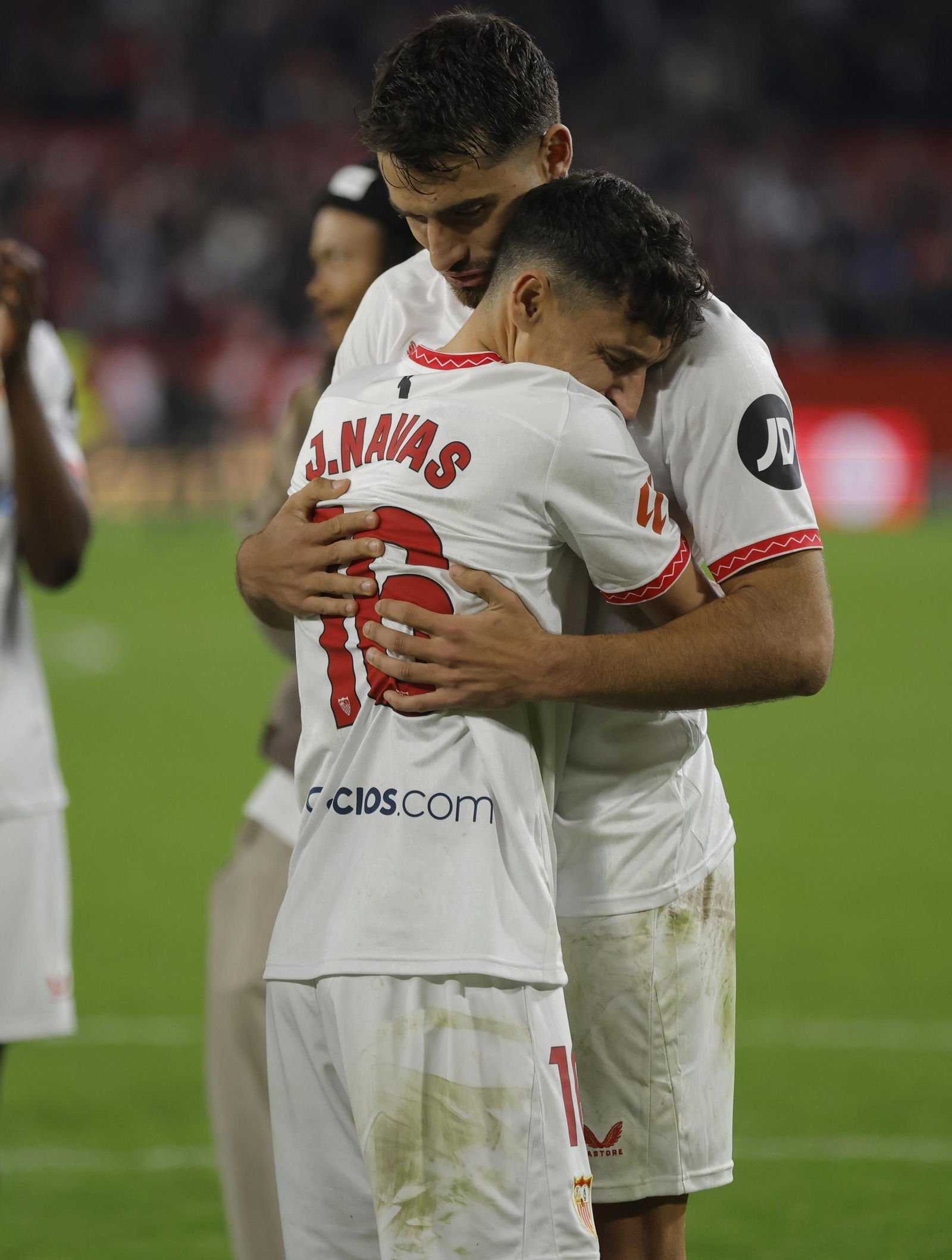 Todas las fotos de la celebración de Jesús Navas tras el partido