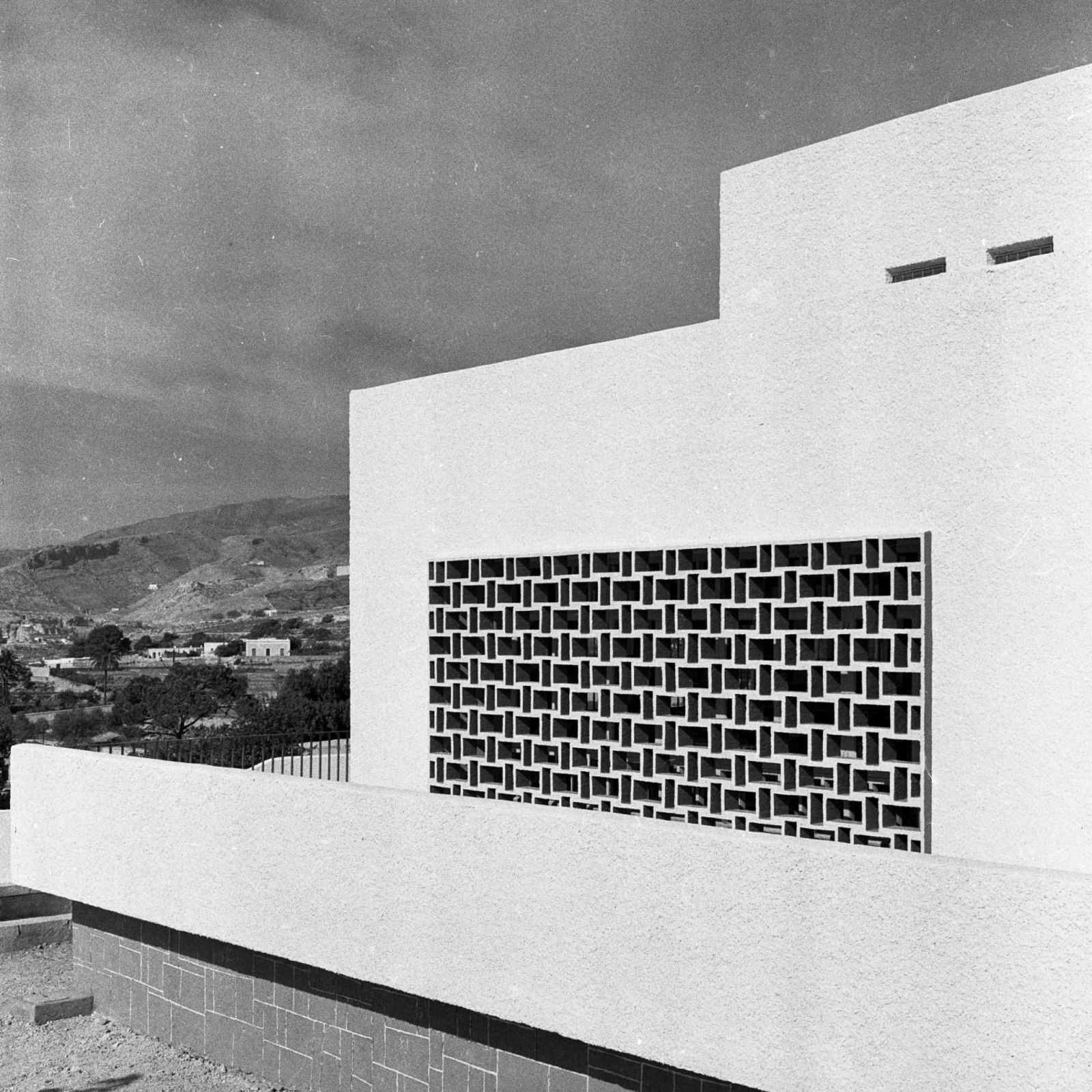 Casa Roda, Almería (1956). Arquitecto Fernando Cassinello
