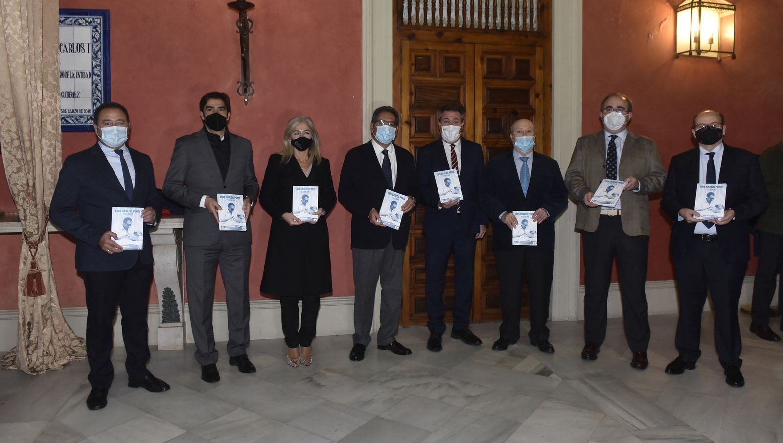 La presentación del libro de Carlos Navarro, sobre Luis Carlos Peris en imágenes