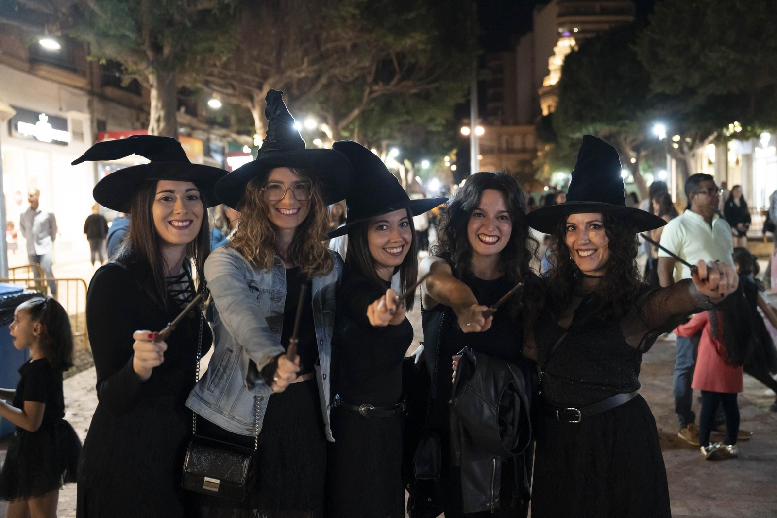 Las mejores imágenes de la noche en negro de Almería