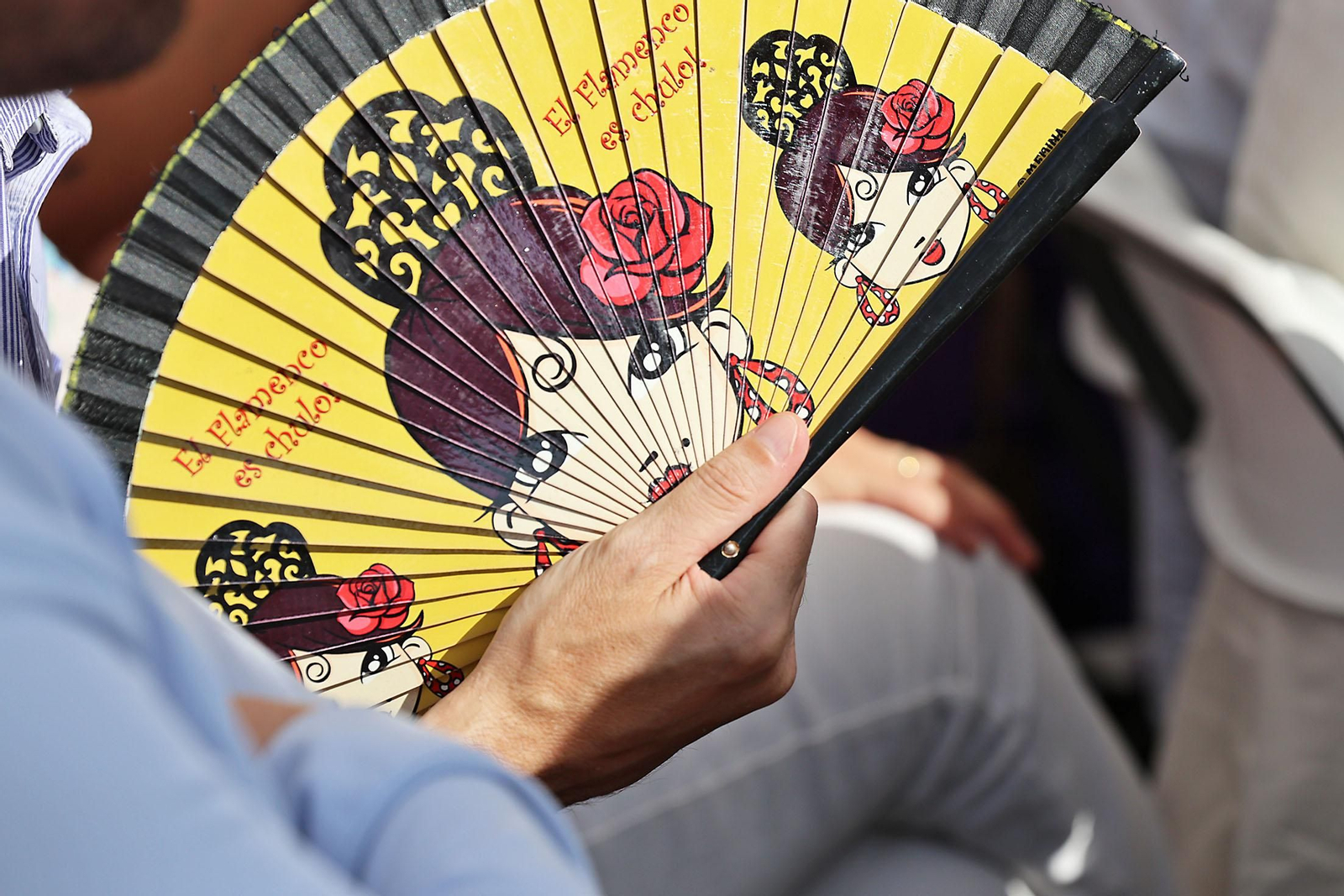 Imágenes del bullicio en las esquinas de la Placeta