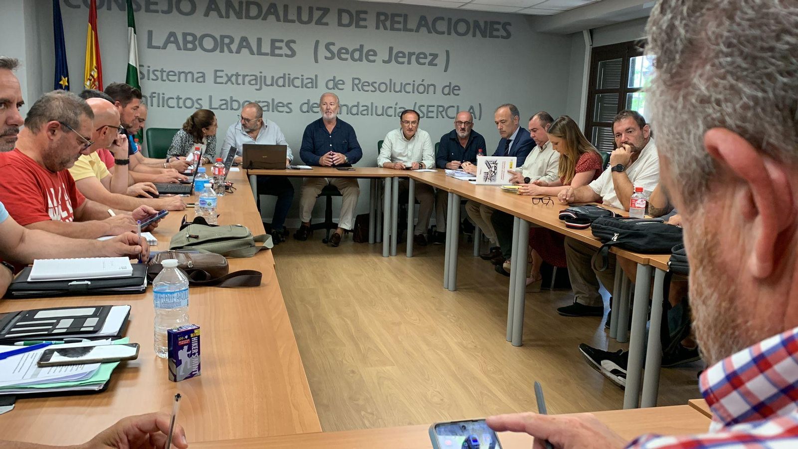 Reunión de mediadores, patronal y sindicatos en el Sercla de Jerez por el convenio del metal