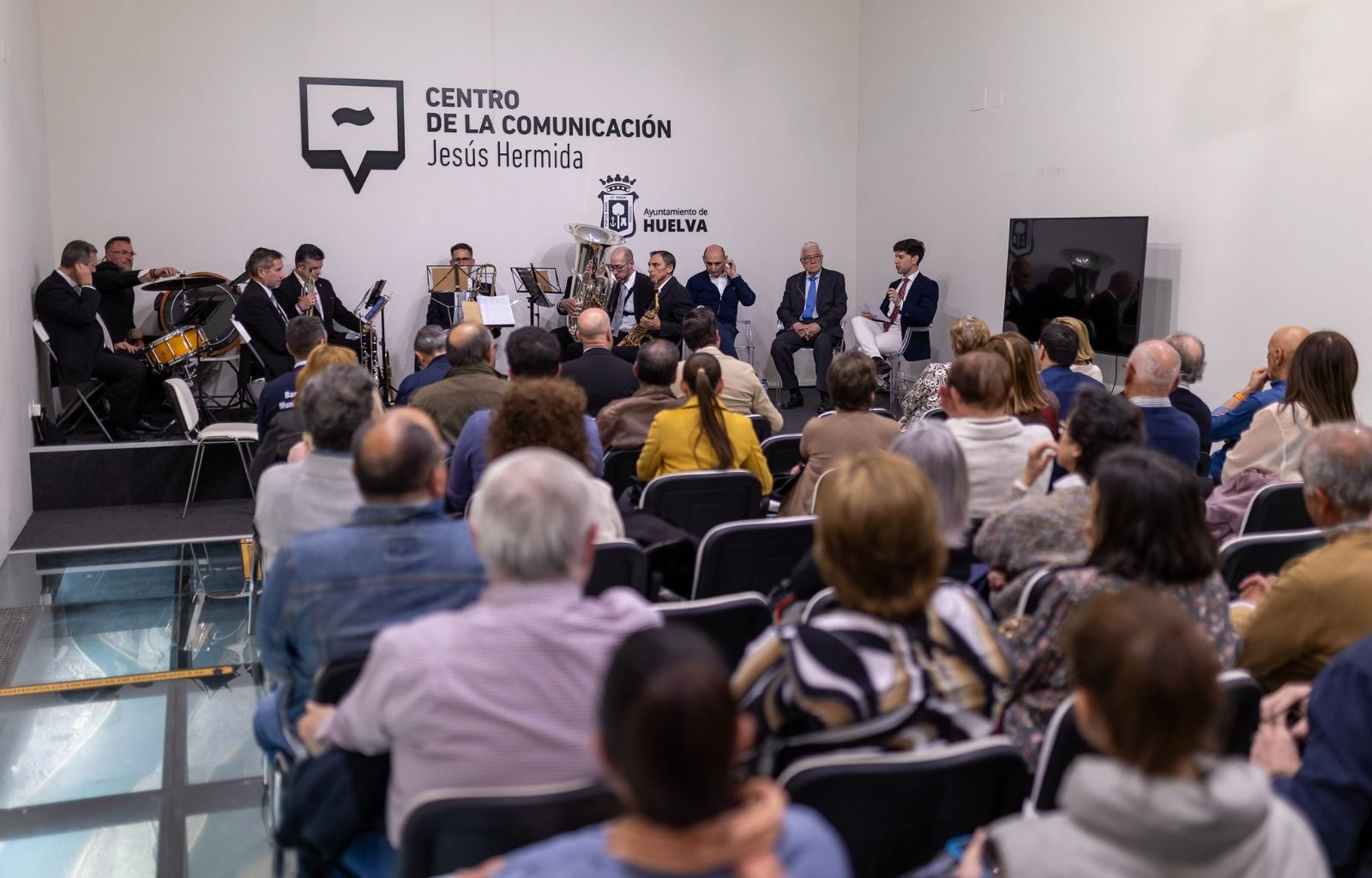 'Desgranando Marchas' en el Centro de la Comunicación Jesús Hermida.