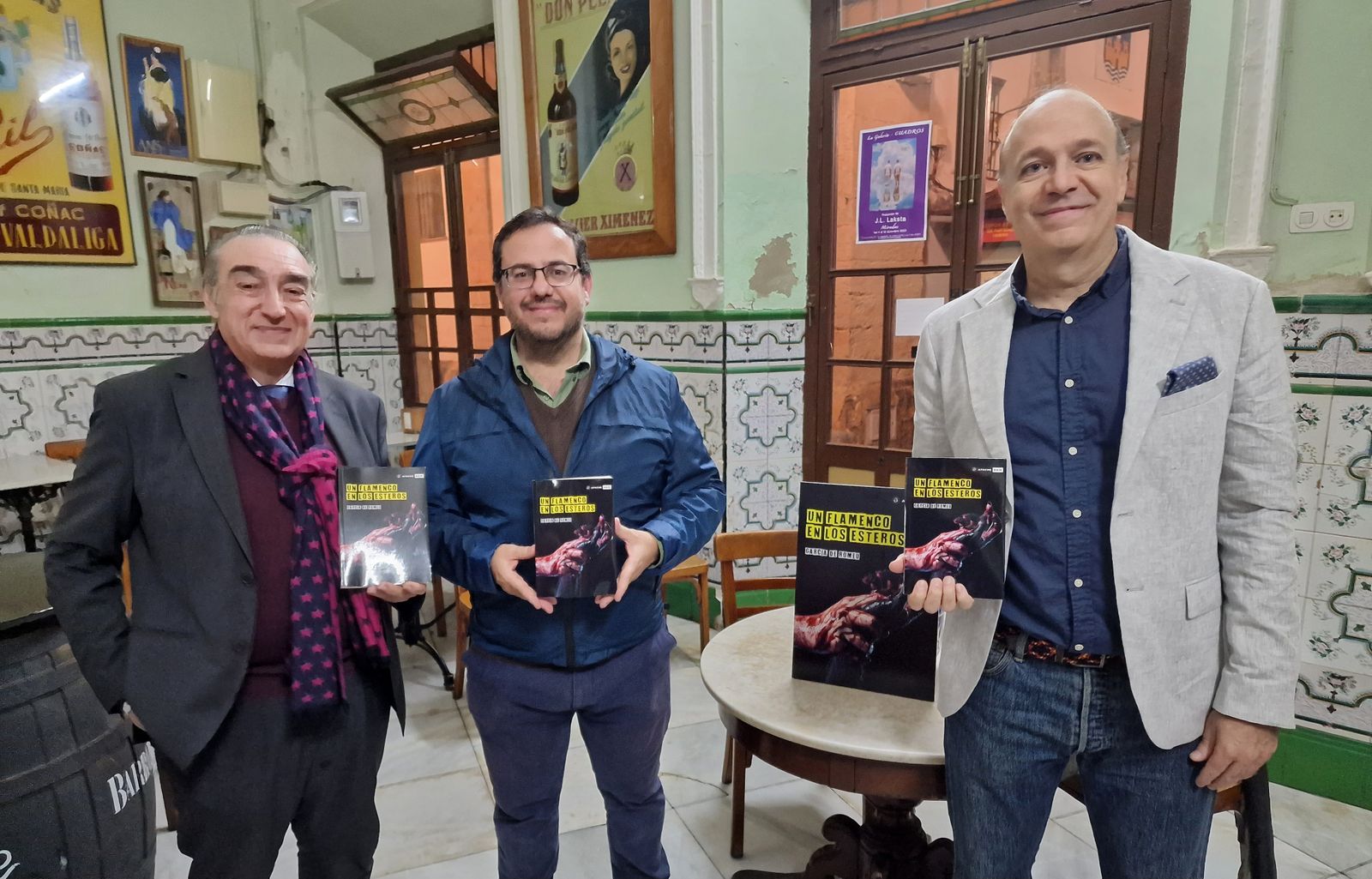 García de Romeu, en Los Pepes con Daniel Heredia y el concejal de Cultura, Enrique Iglesias.