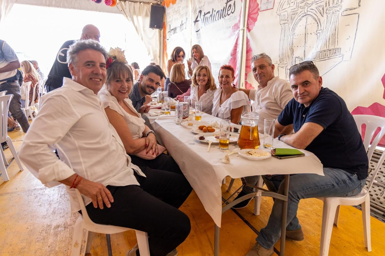 El ritmo no para en la Feria de San Lucas