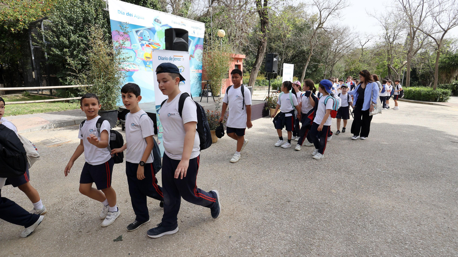 Día Mundial del Agua de Aquajerez y aniversario de Diario de Jerez en el Zoo