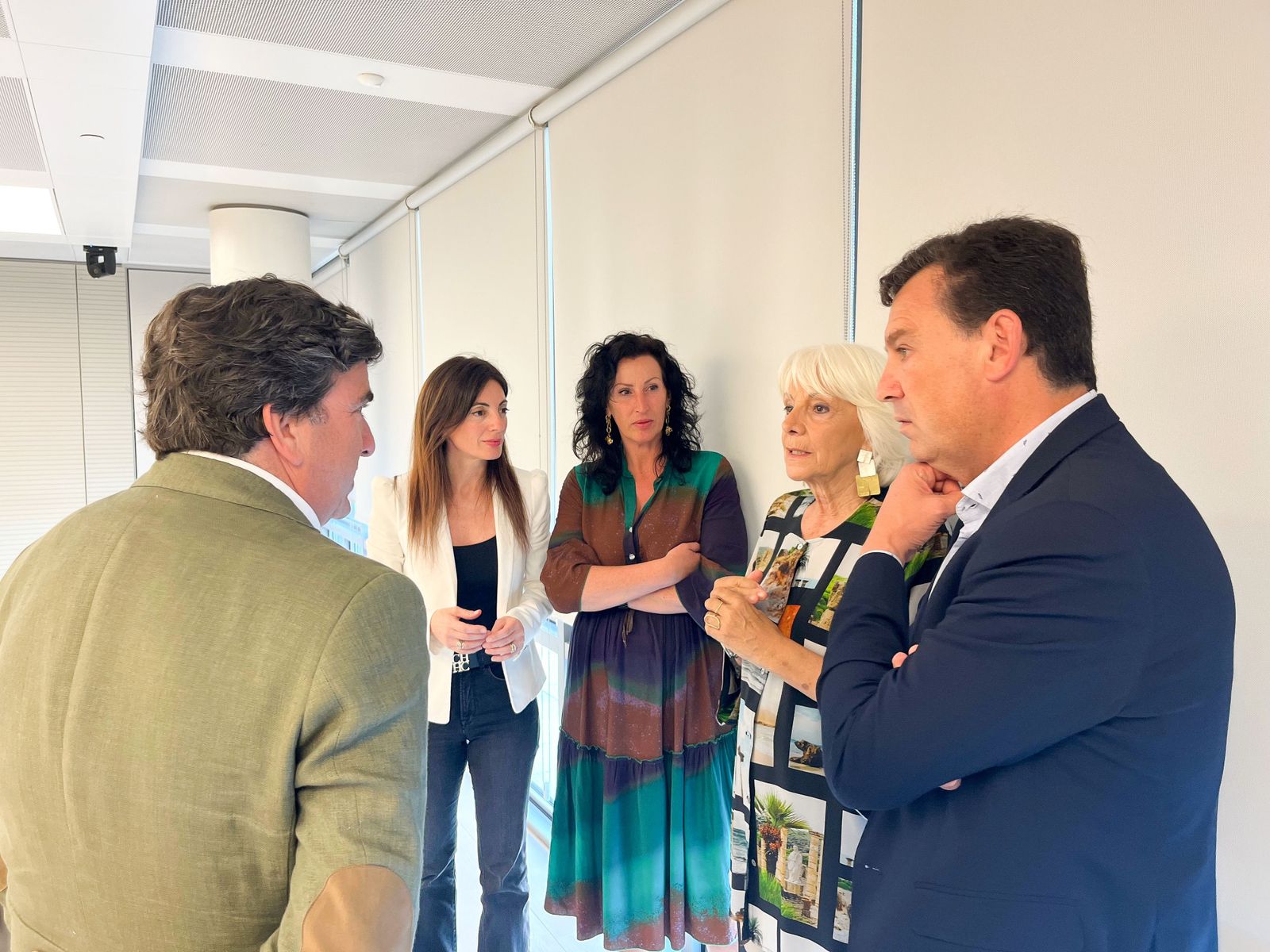 La presidenta de la APA y la alcaldesa de Almería asisten al consejo de RETE.