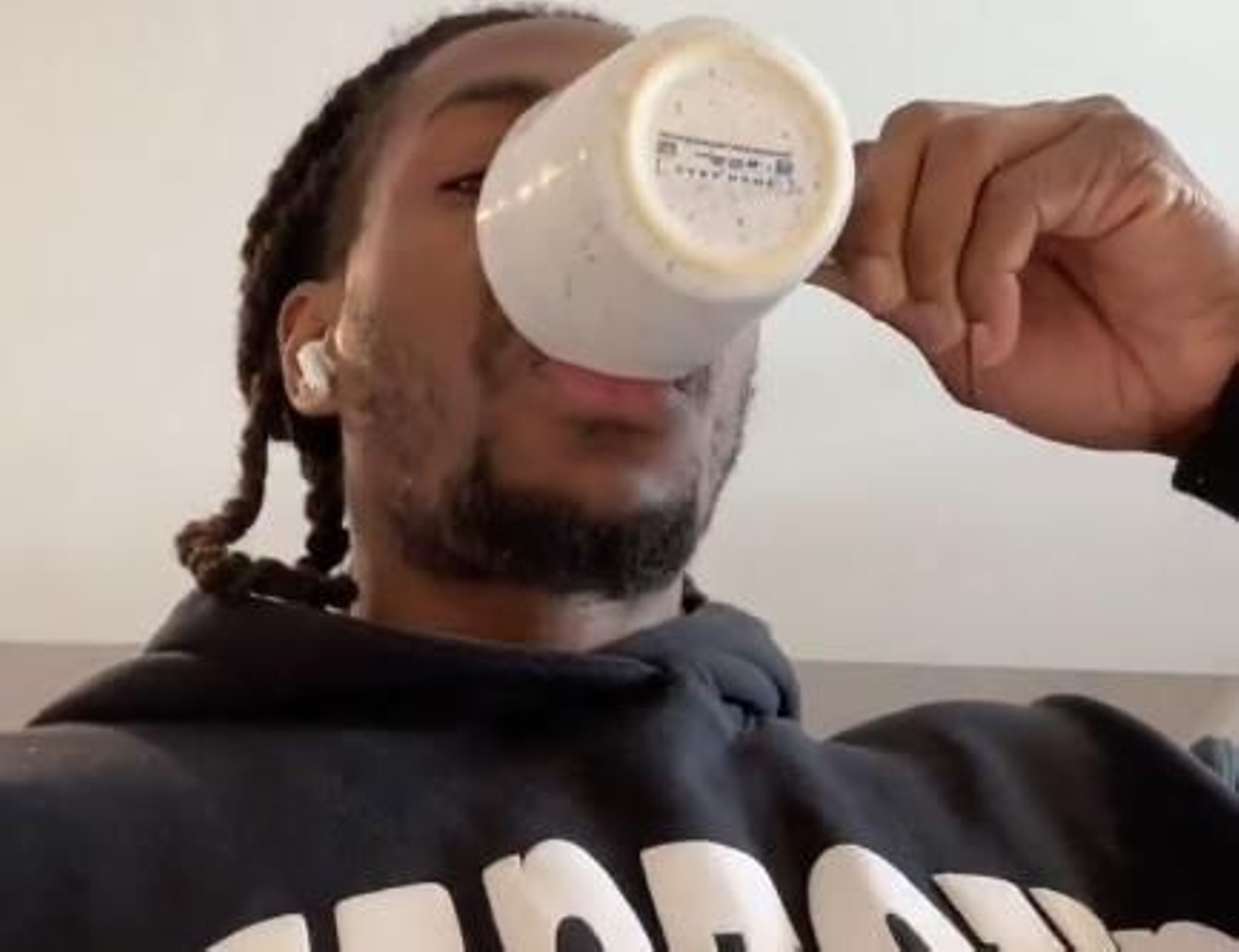 Kendrick Perry, probando su caldo.