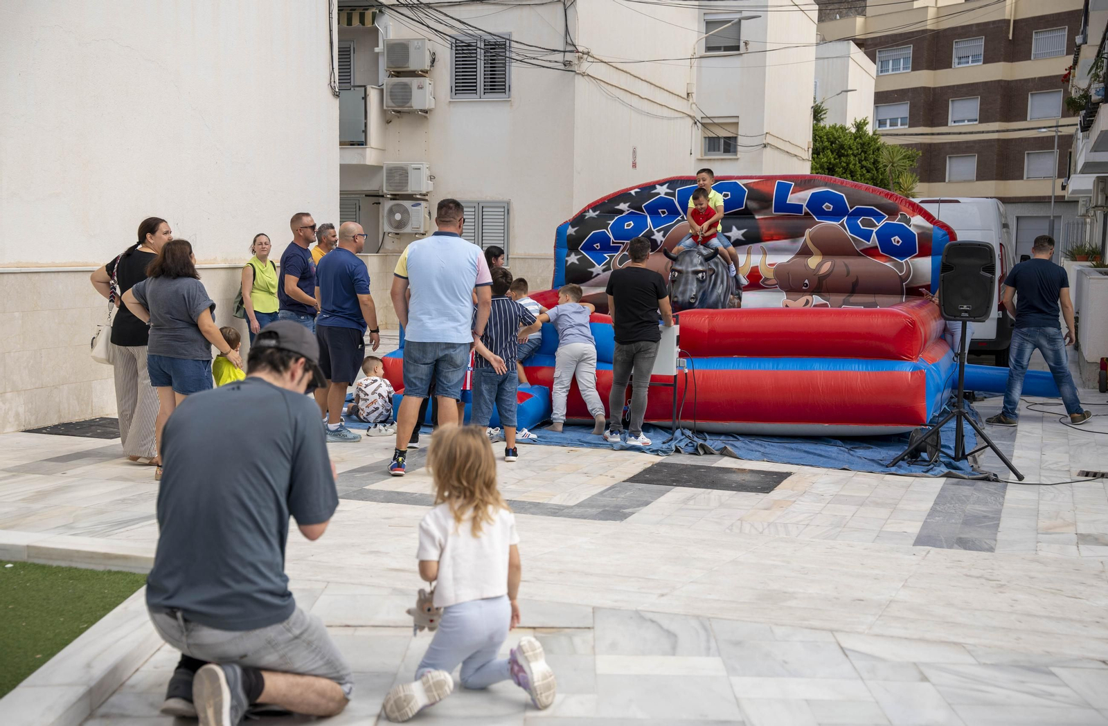 Las imágenes del taller de toros para niños y toro mecánico en Macael