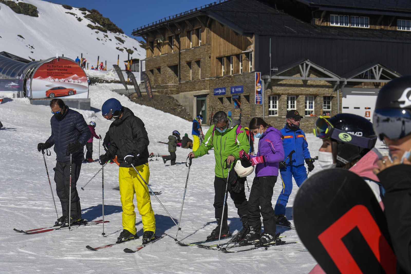 Fotos del último día de esquí en Sierra Nevada