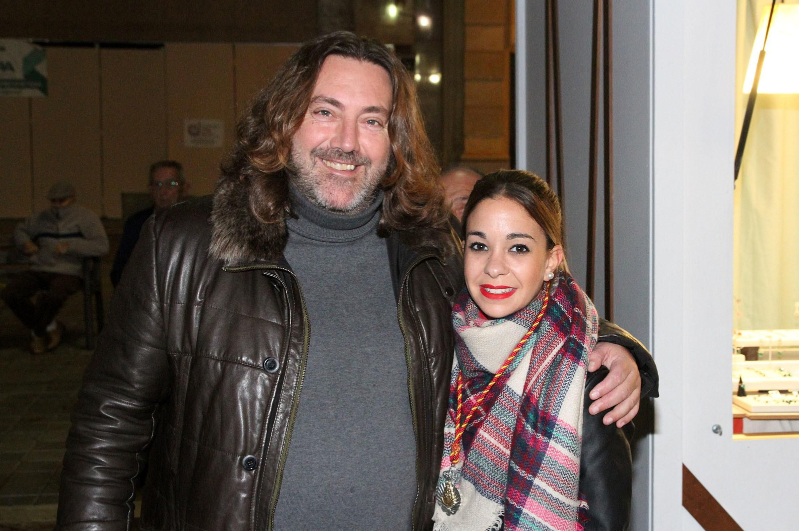 Pepe El Marismeño y el Coro de Emigrantes ponen voz al Cuentacuentos de Huelva Información, en imágenes