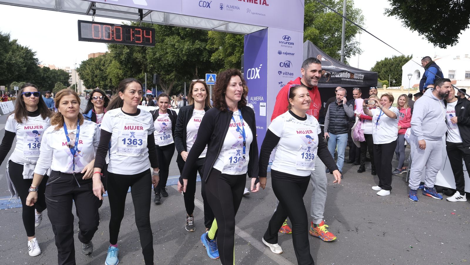 Imágenes de la Carrera de la Mujer 2023 en Almería