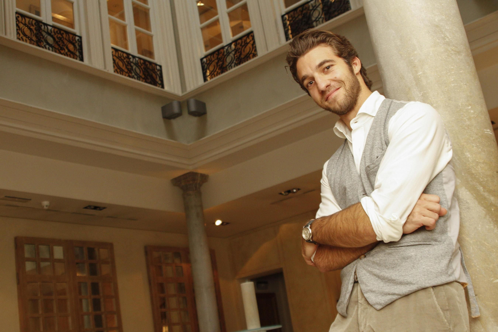 El director de Orquesta Lorenzo Viotti en el hotel Villa Oniria.