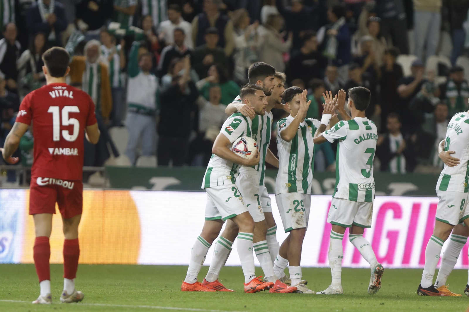 Las mejores fotos del ambiente en el Córdoba CF - Zaragoza en El Arcángel
