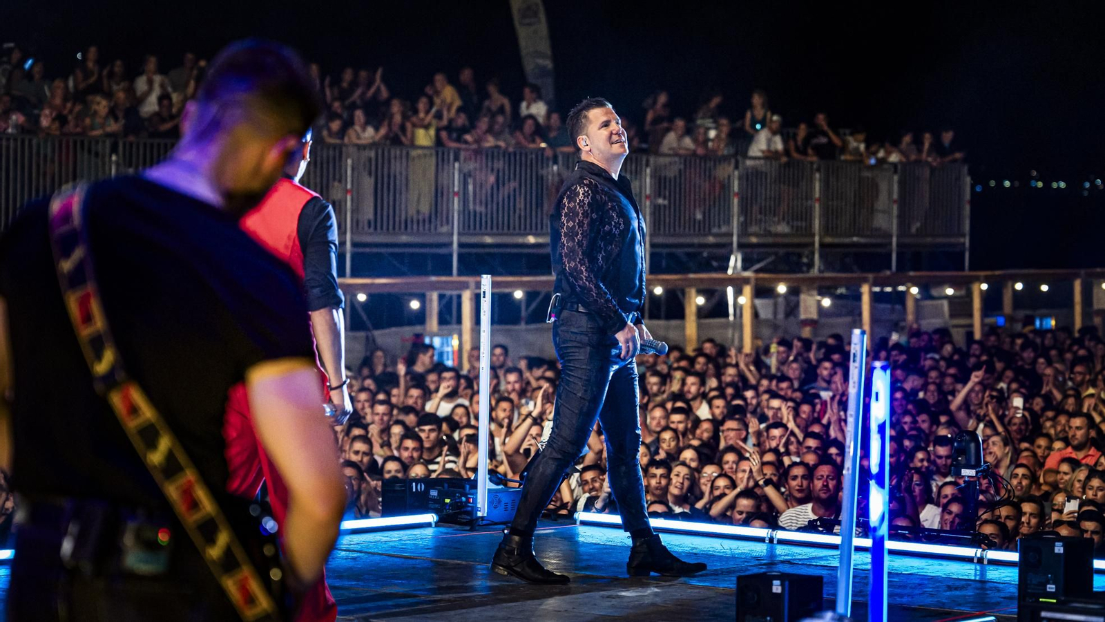 Las imágenes del concierto de despedida de Andy&Lucas en el muelle de Cádiz