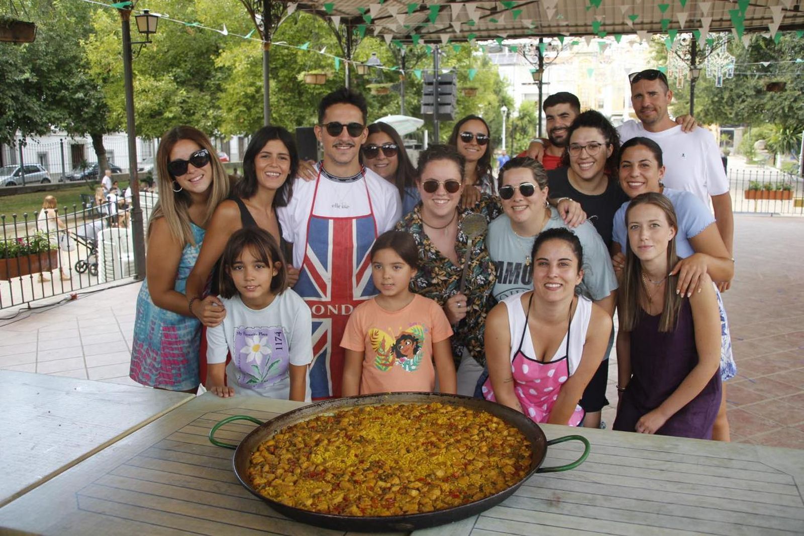 La Fiesta de las Paellas de Hinojosa del Duque, en imágenes