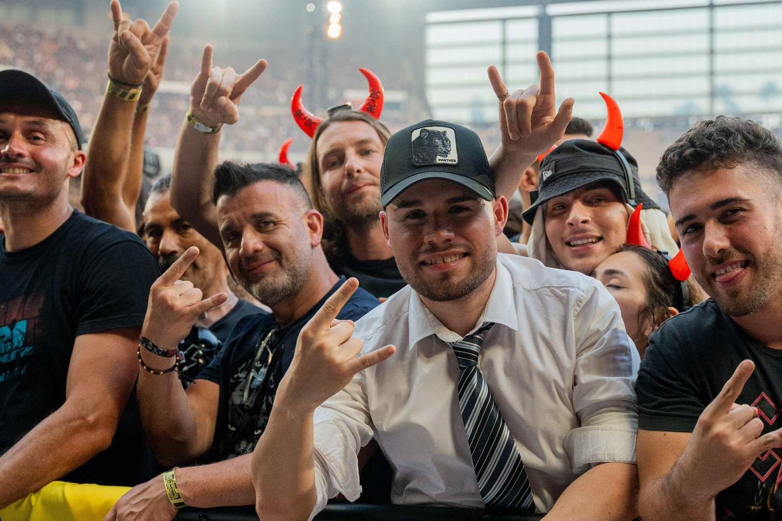 Las imágenes del primer concierto de AC/DC en Sevilla por su gira 'Power Up Tour 2024'