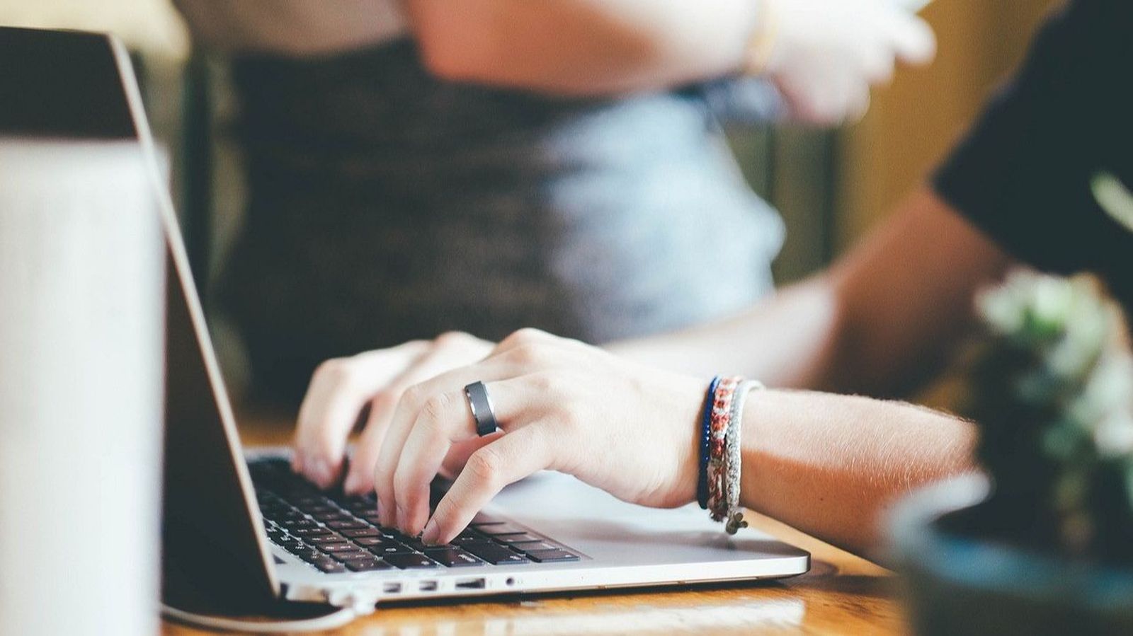 La tecnología reacondicionada es una elección inteligente para el planeta y para tu bolsillo